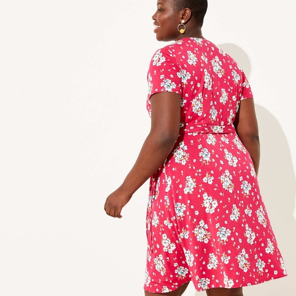 NWT LOFT Plus Floral Wrap Dress - Picture 2 of 8